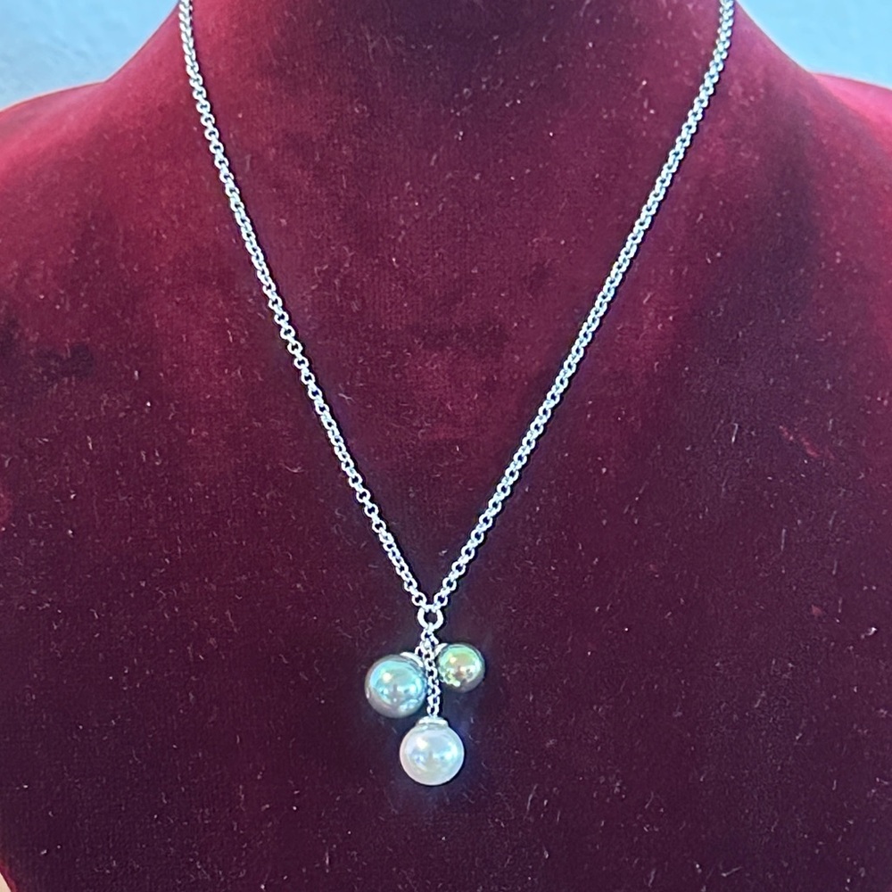 Sterling Silver Triple Pearl Drop Necklace - White Pearls .925